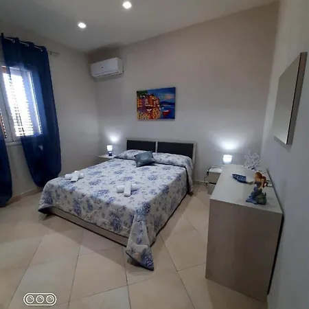 Holiday home Casa Vacanze Bosco Rotondo