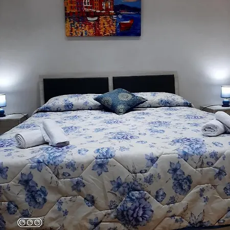 Holiday home Casa Vacanze Bosco Rotondo *